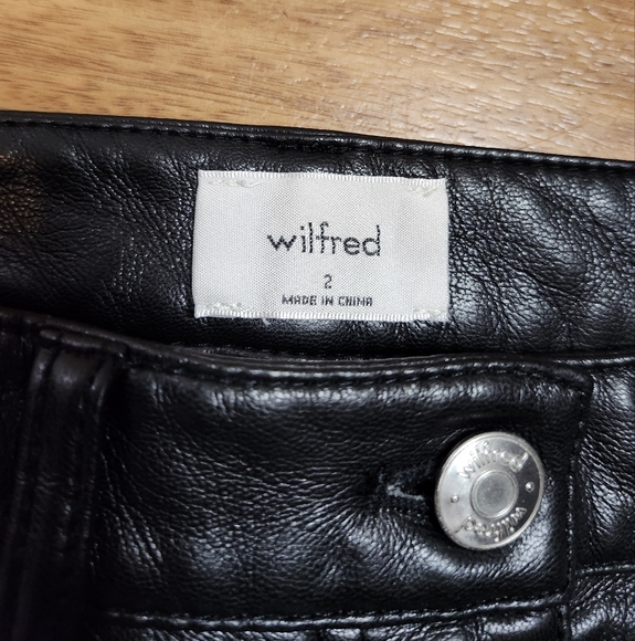 Aritzia Wilfred Melina Black Vegan Leather Pants Size 2 - Picture 9 of 10
